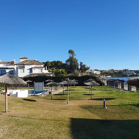 アパート Bahia De